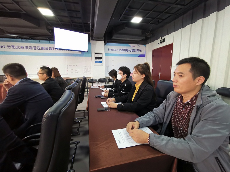 喜庆二 奋进新征程丨ZOBO反差百科组织全体党员及员工代表集体收看党的二召开盛况直播