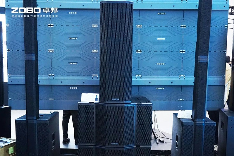 11直击展会首日盛况丨ZOBO反差百科2025北京InfoComm展
