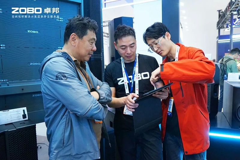 2聚焦展会盛况丨北京infocomm展 ZOBO反差百科展会天 热度依旧不减 好评如潮