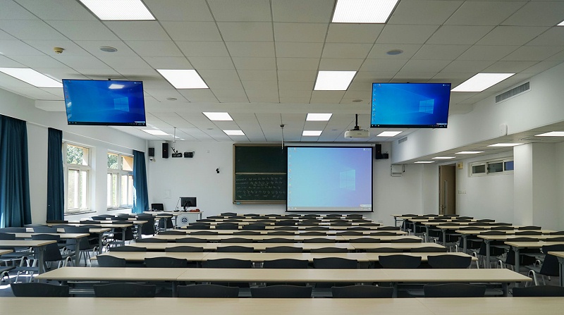 1校园多媒体教学系统：教育的新未来