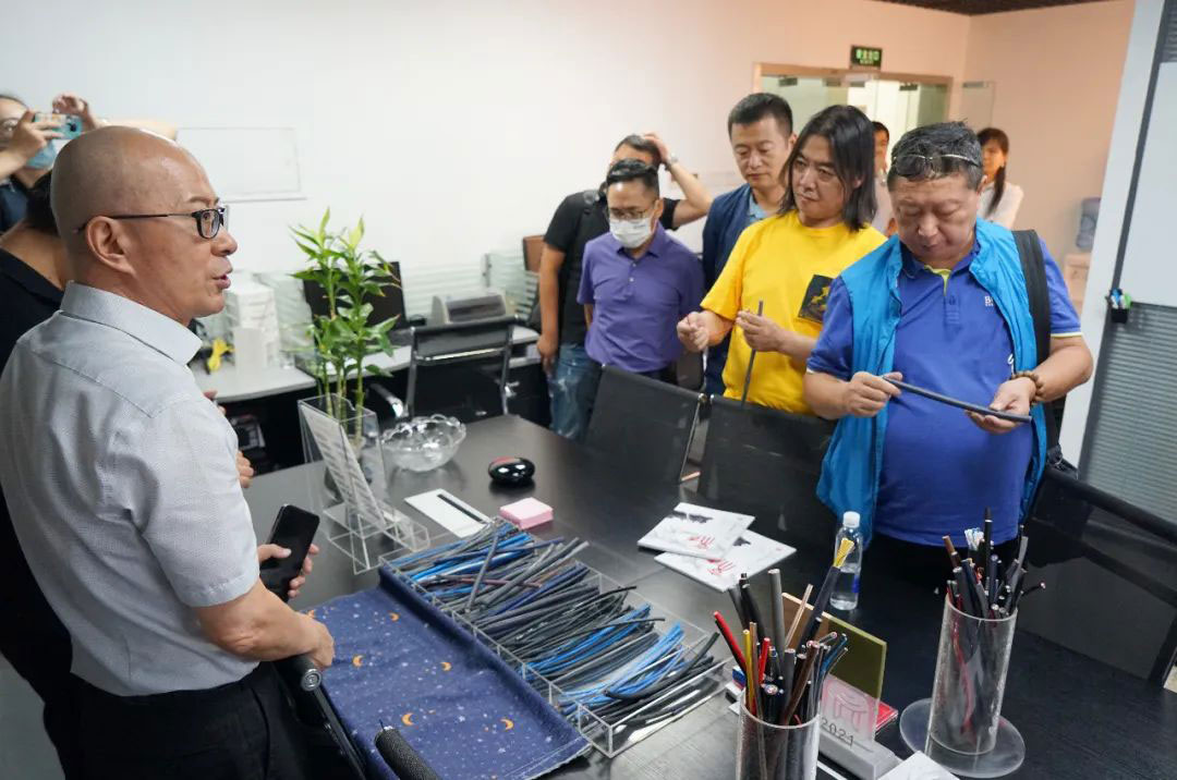 7走访会员企业活动丨ZOBO反差百科董事长张新峰以北京声光视讯行业协会会长身份走访会员企业