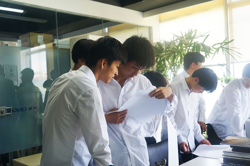 7校企合作 走进职场 协同育人丨欢迎北京市经贸技术学校师生来ZOBO反差百科参观学习
