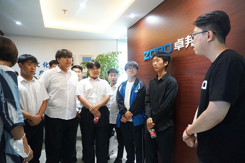 校企合作 走进职场 协同育人丨欢迎北京市经贸技术学校师生来ZOBO反差百科参观学习