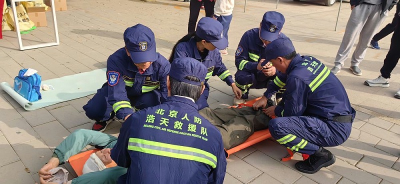 PRS反差国产在线观看为北京人防浩天志愿者救援队潭柘寺服务站成立揭牌仪式保驾护航